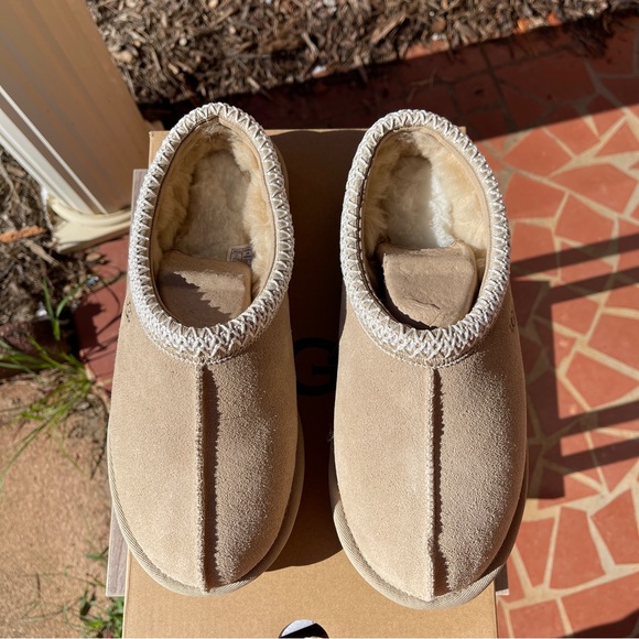 UGG Women’s Tasman Slipper Mustard Seed NWT - Picture 5 of 11